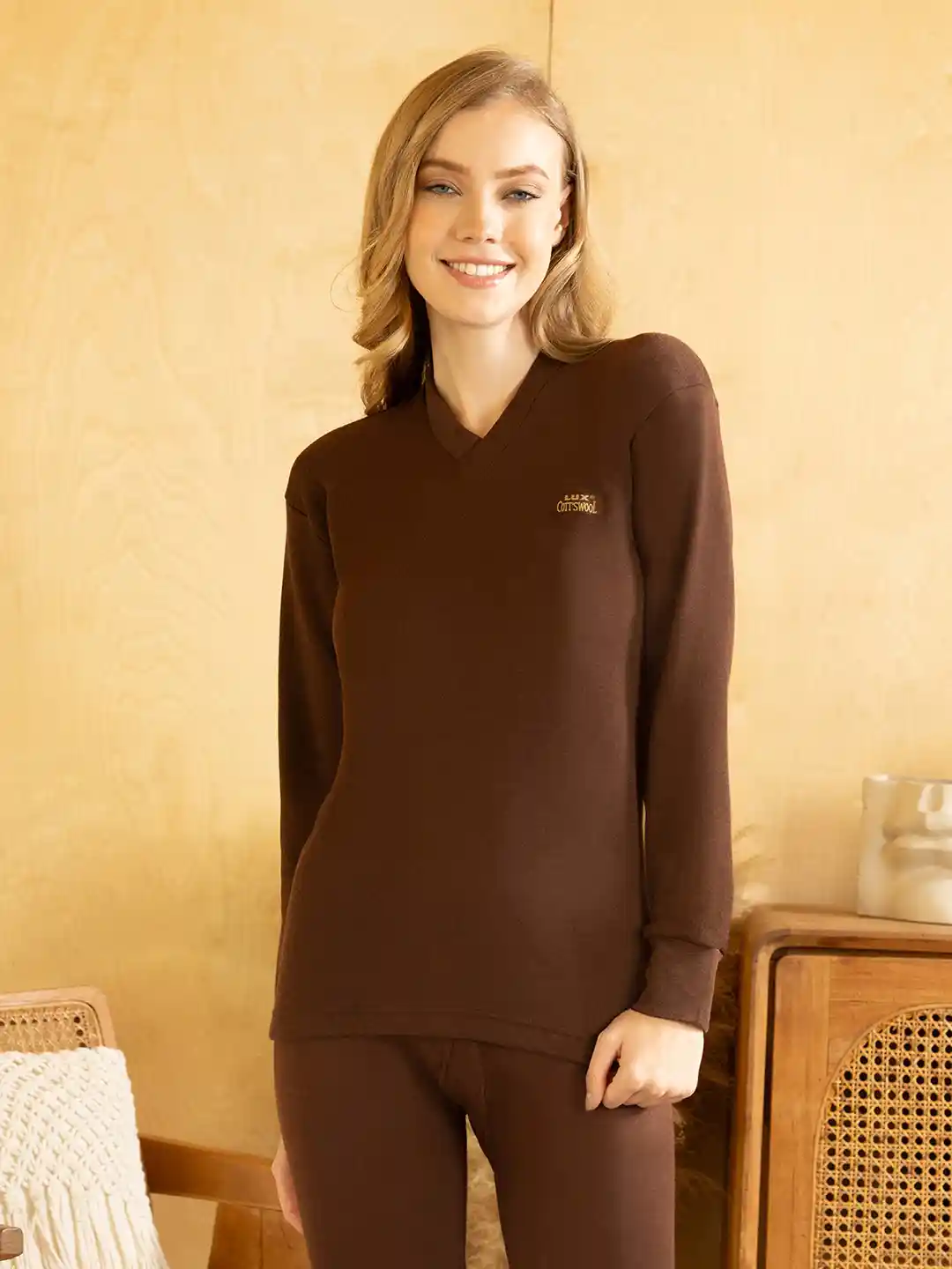 Buy Lux Cottswool Women Brown Solid Thermal Set Thermal Set for