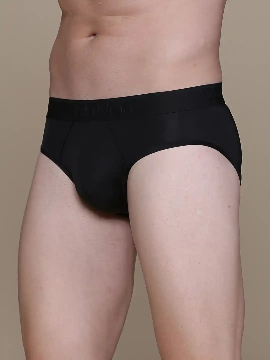 Buy Calvin Klein Underwear Men Black Solid Hipster Briefs