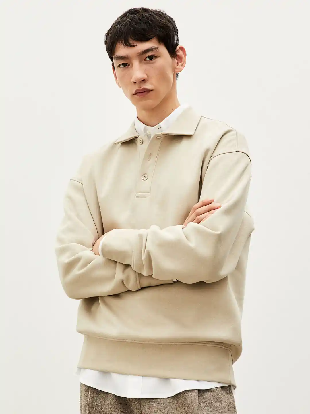 Buy H&M Men Solid Relaxed Fit Polo Shirt Sweatshirts for Men