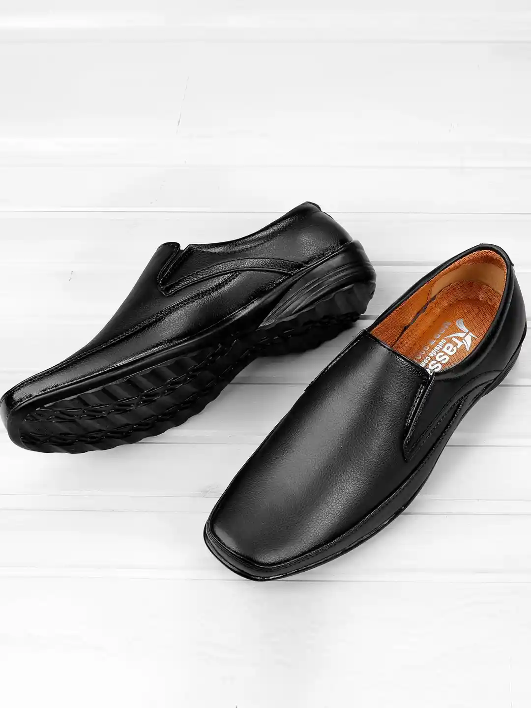 KRAASA Men Black Solid Formal Shoes