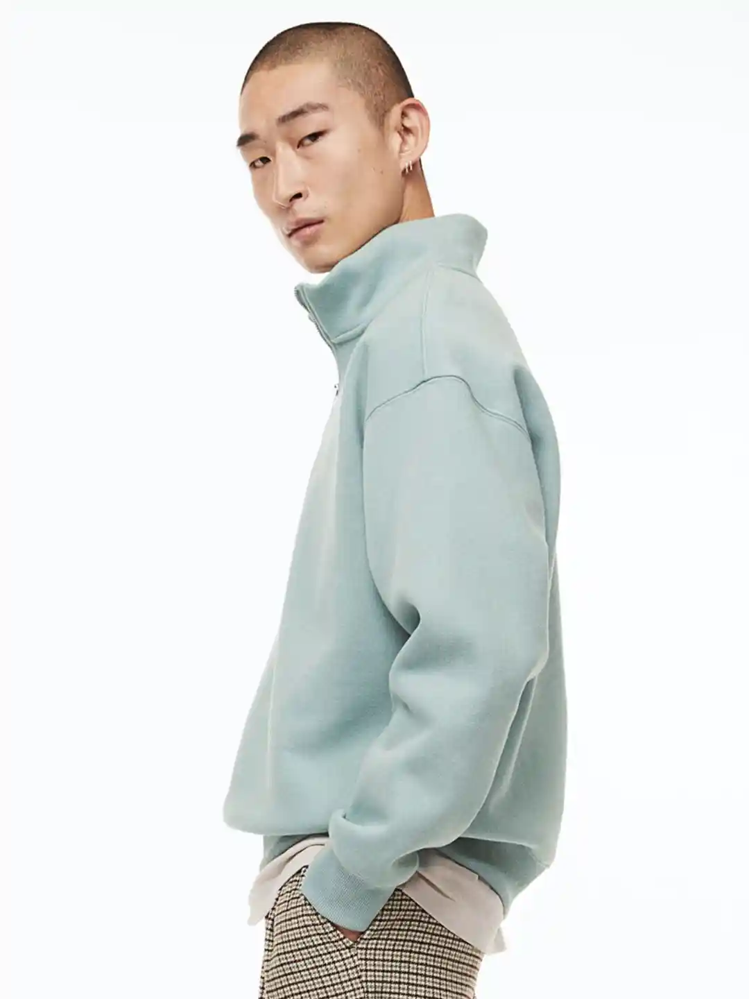 Buy H&M Men Green Relaxed Fit Zip-Top Sweatshirt - Sweatshirts for