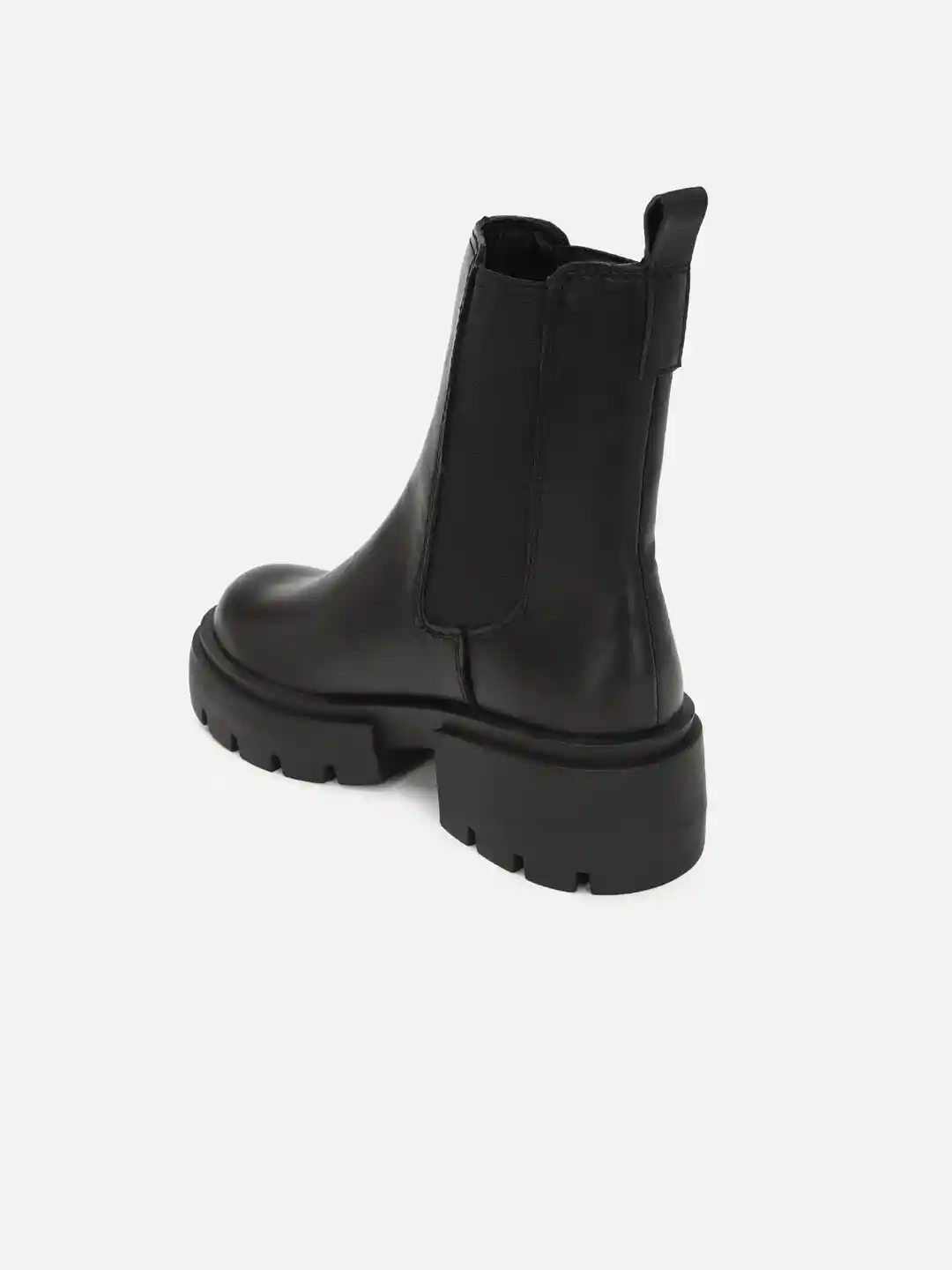 Buy FOREVER 21 Women Black Solid Chelsea Boots - Boots for Women