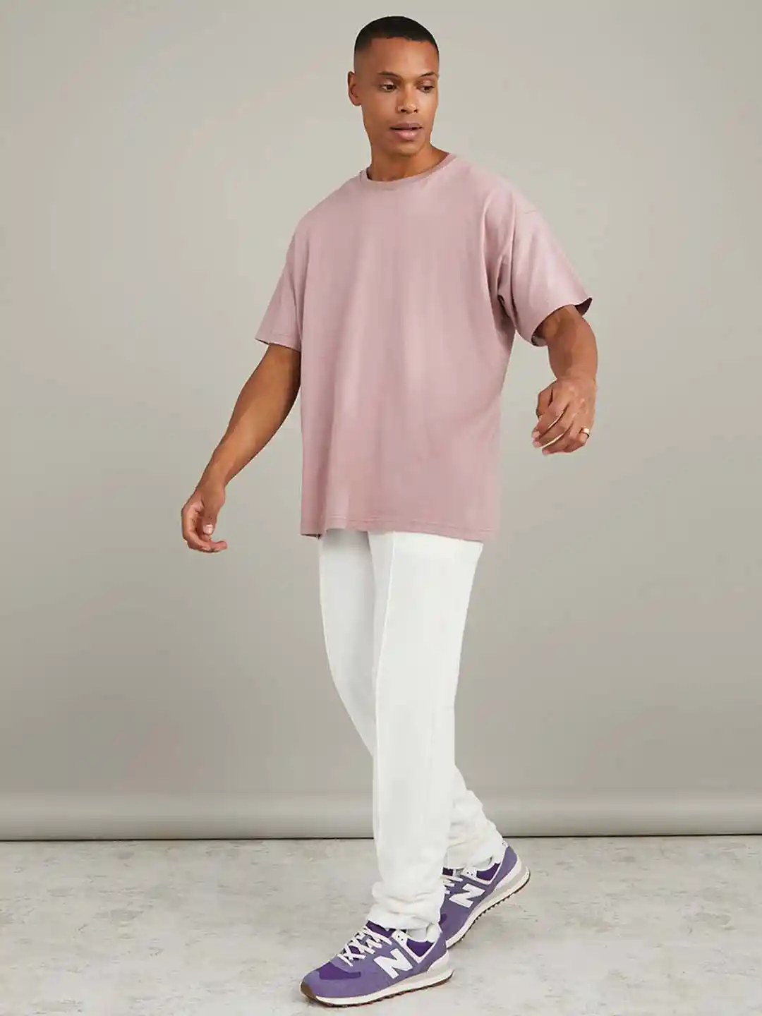 Buy Styli Men Pintuck Detail Slim Fit Jogger Track Pants for Men