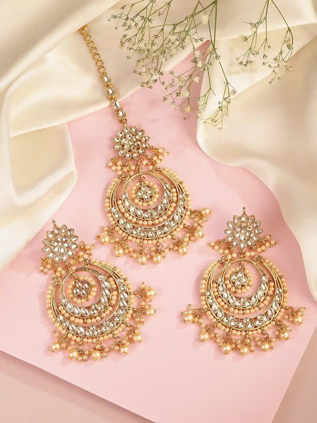 Big Heavy Earrings With Maang Tikka Traditional Maang Tikka Set