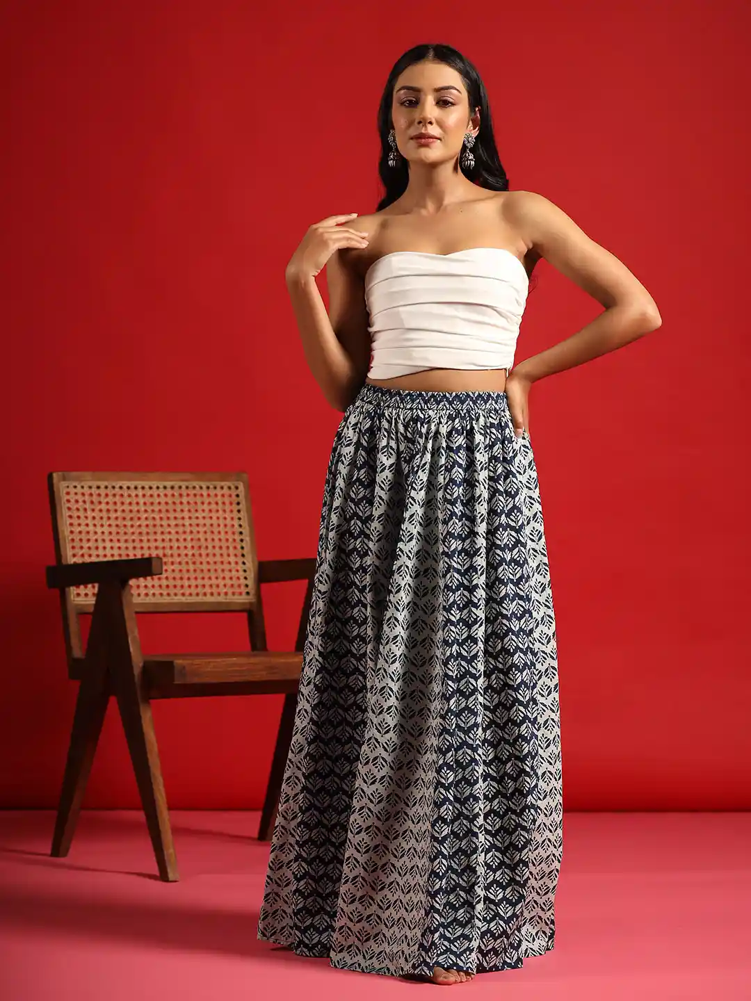 Buy Anayna Women Floral Printed Pleated Flared Maxi Skirt Skirts