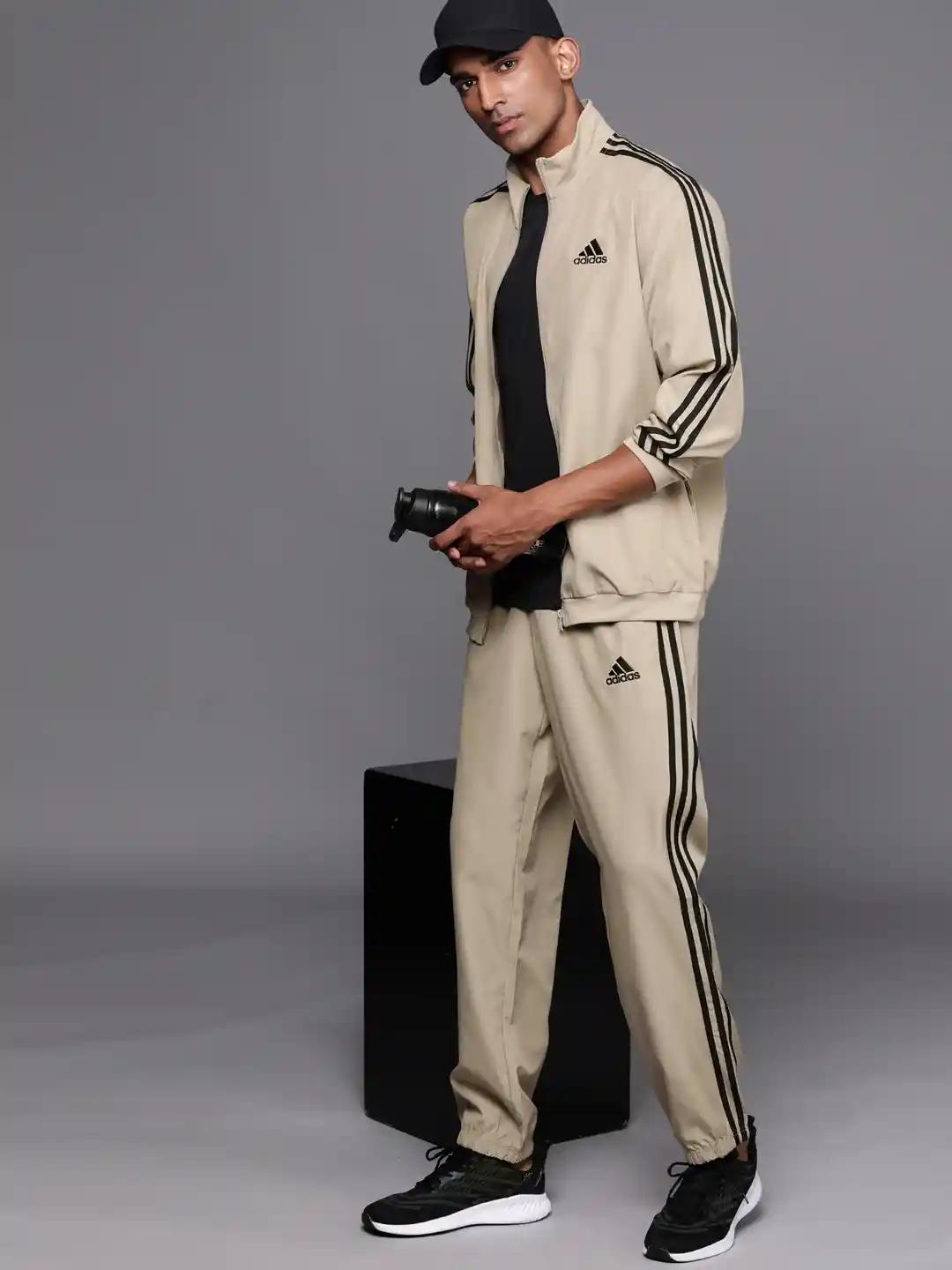 Tracksuit Adidas Set Beige ADIDAS Men 3-Stripes Woven Aeroready Tracksuit