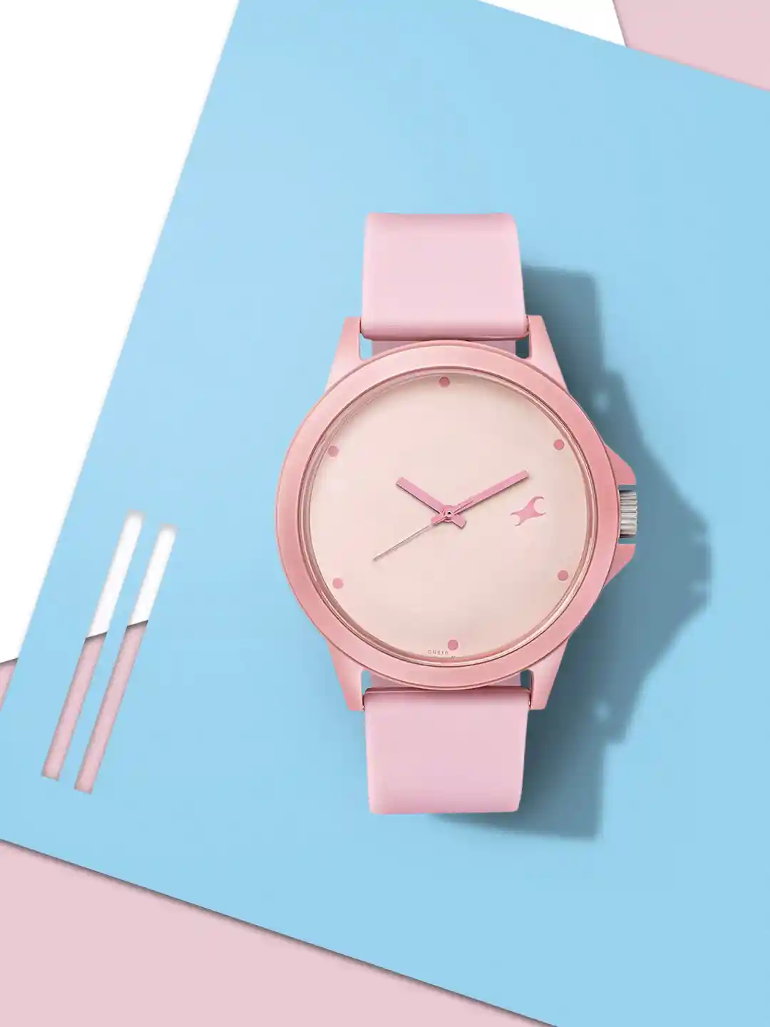 Buy Fastrack Unisex Dial Straps Analogue Watch 38024PP65W