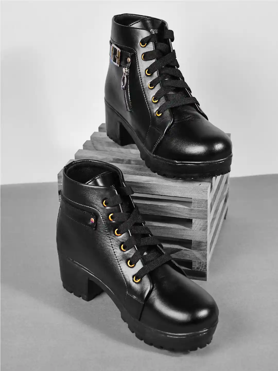 Longwalk Girls Chunky Boots Ankle Boots Ladies Biker Style Boots Meesho  Romds Leather Boot For