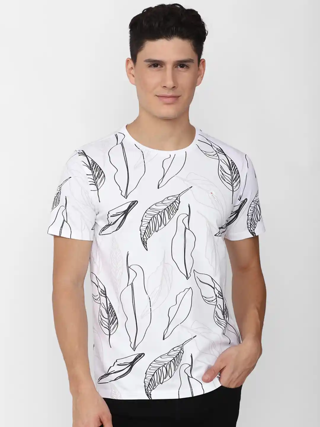 Buy SIMON CARTER LONDON Tropical Printed Slim Fit T-shirt
