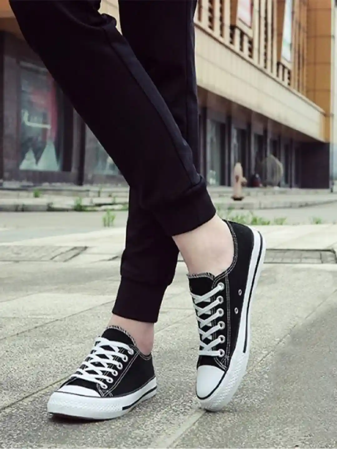 MOZAFIA Women Canvas Lace-up Casual Low Top Sneakers