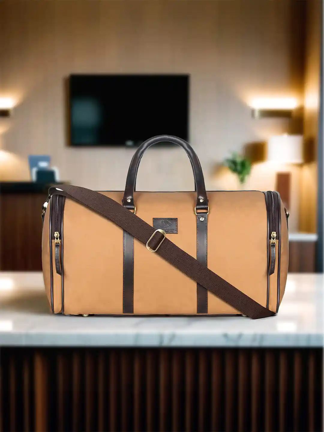 THE CLOWNFISH Ewan Brand Logo Printed Medium Duffle Bag