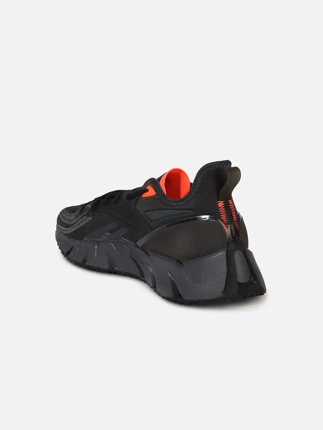 シューズ Reebok ZIG KINETICA MS シューズ Reebok ZIG KINETICA MS Reebok ZIG KINETICA MS