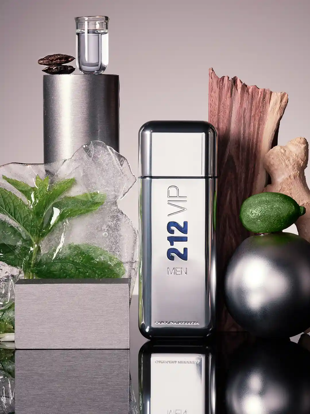 Buy Carolina Herrera Men 212 VIP Eau de Toilette 100ml - Perfume