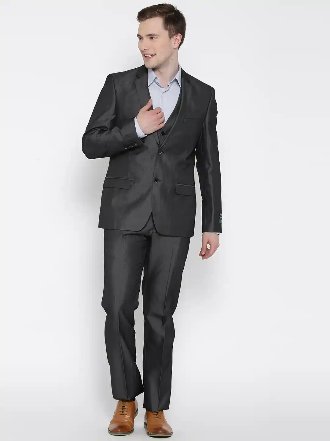formal charcoal grey groomsmen suits