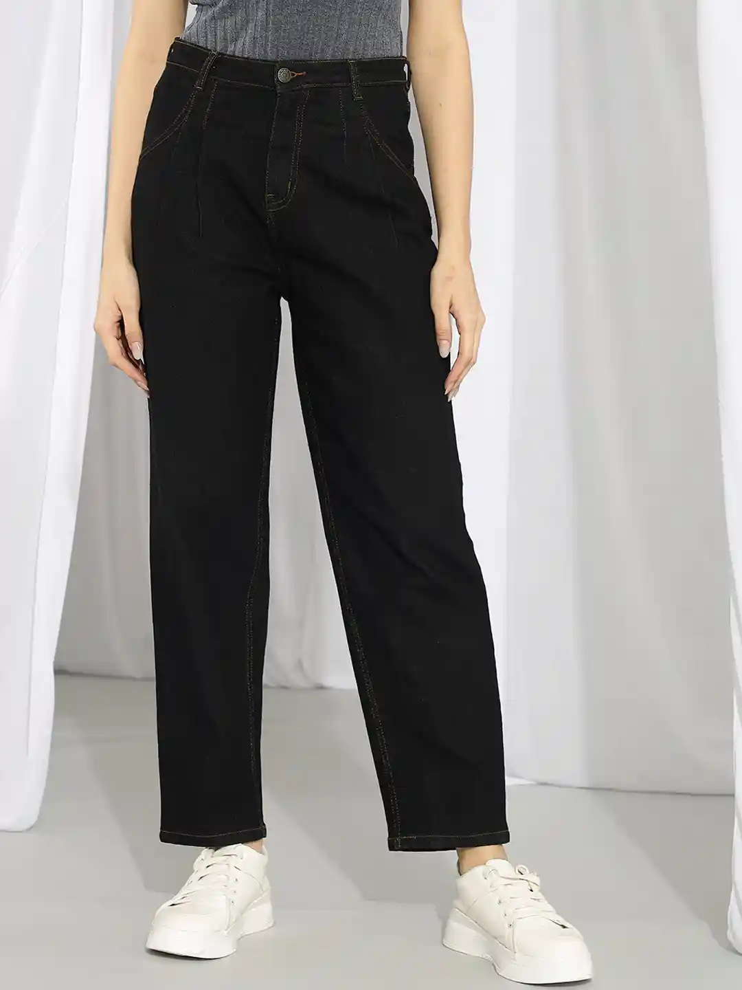 Kotty Women Black Straight Fit High-Rise Stretchable Jeans - Main Image