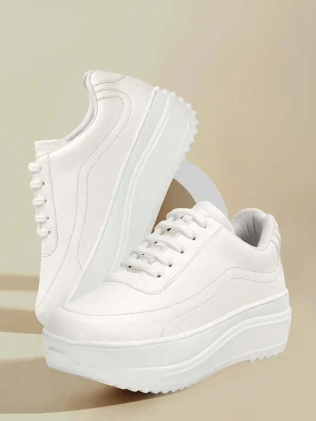 【⭐️moca⭐️】 Buy VENDOZ Women Comfort Insole Lightweight Basics Sneakers