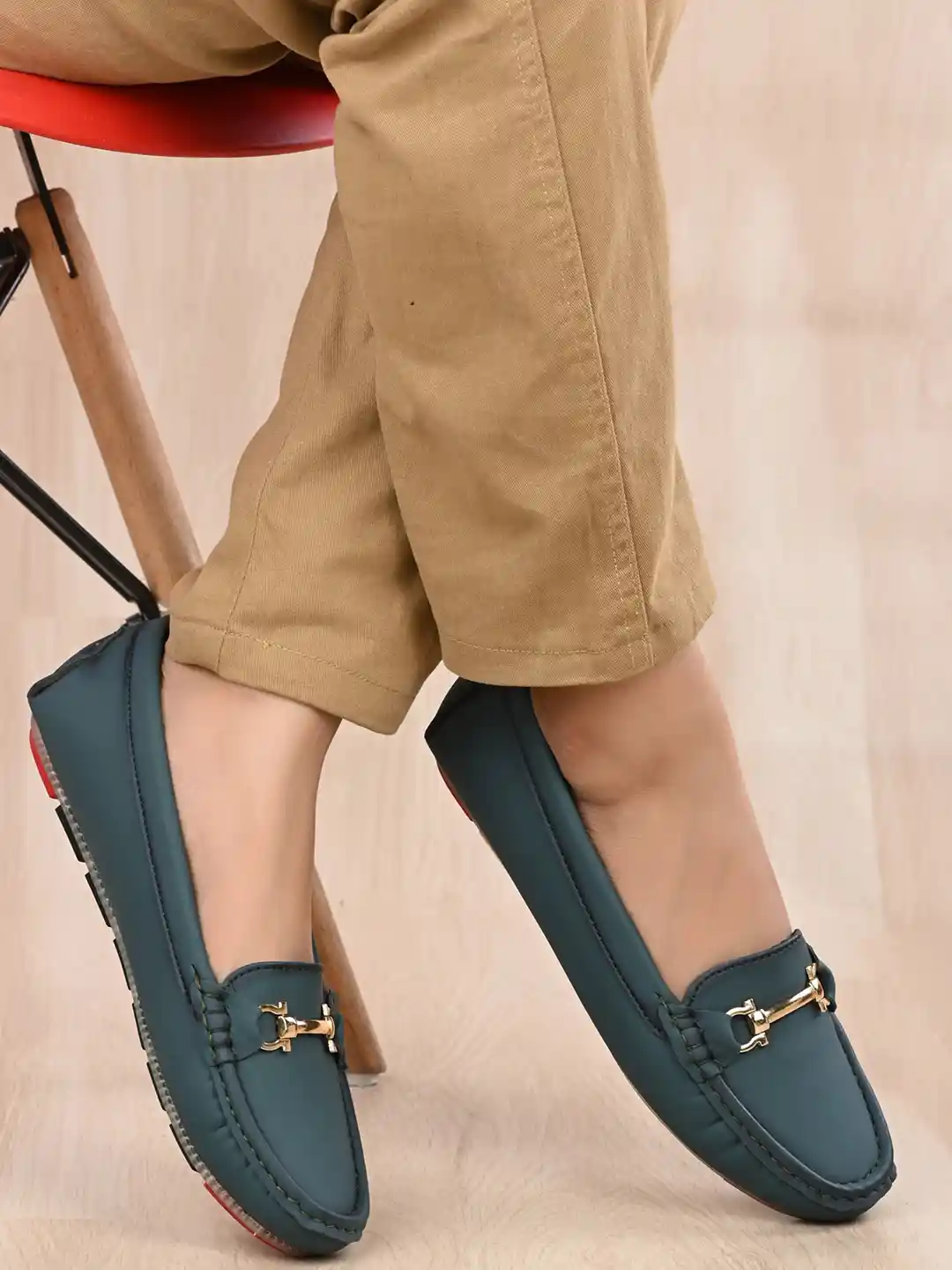 Mast Harbour Women Blue Massage Footbed Memory Foam Horsebit Loafers