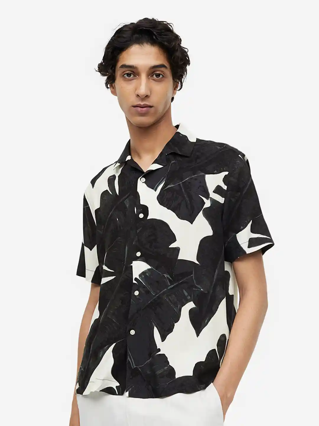Buy H&M Men Relaxed Fit Patterned Resort Shirt Shirts for Men