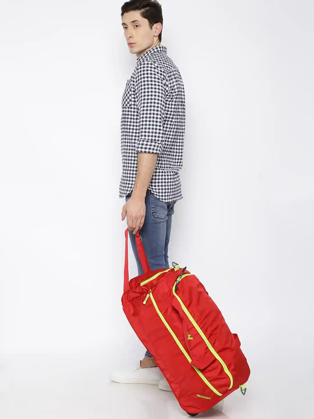 Buy Wildcraft Unisex Red Rover Duffel Bag with Skate Wheels