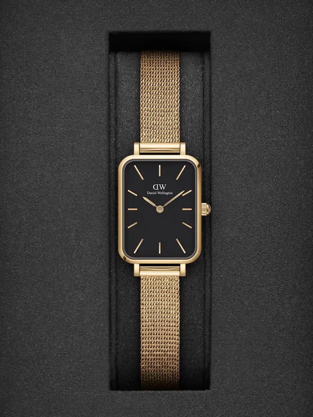 Buy Daniel Wellington Women Steel Bracelet Style Straps Analogue