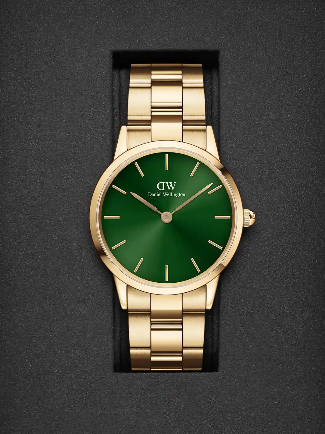 Buy Daniel Wellington Unisex Iconic Link 36mm Green Dial Round