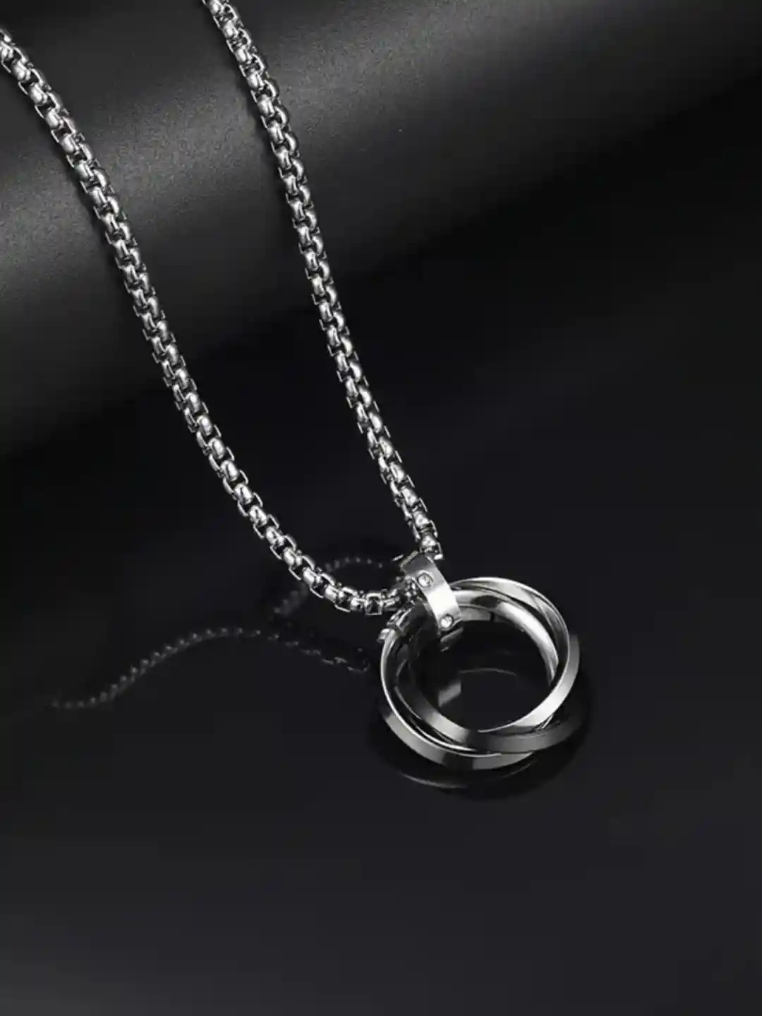 SALTY Multi Ring Stainless Steel Rocky Neck Chainfor Men