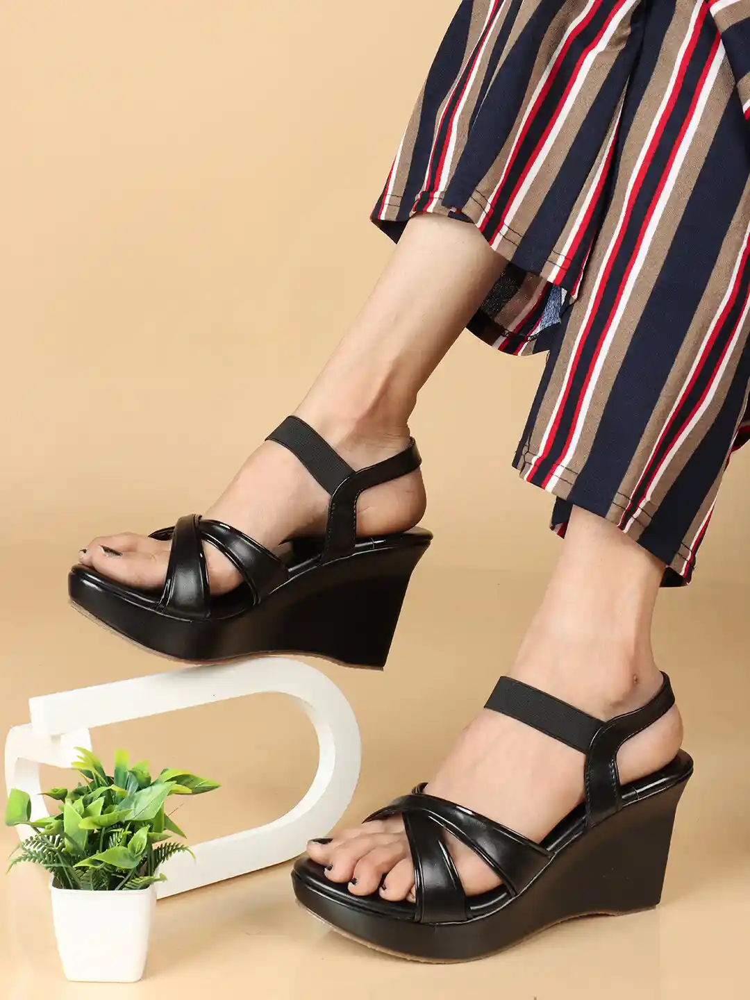 Open Toe Black Wedge Ankle Strap Sandals Dream Pairs Women's Low