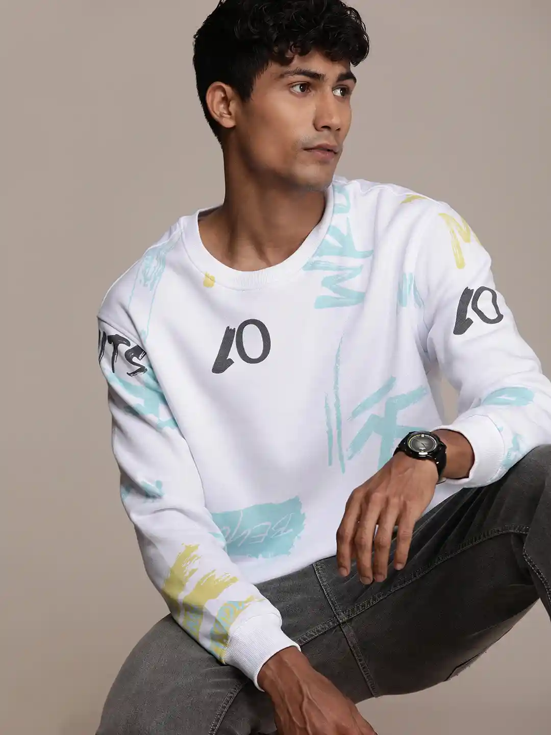 WROGN Slim Fit Graphic Printed Sweatshirt