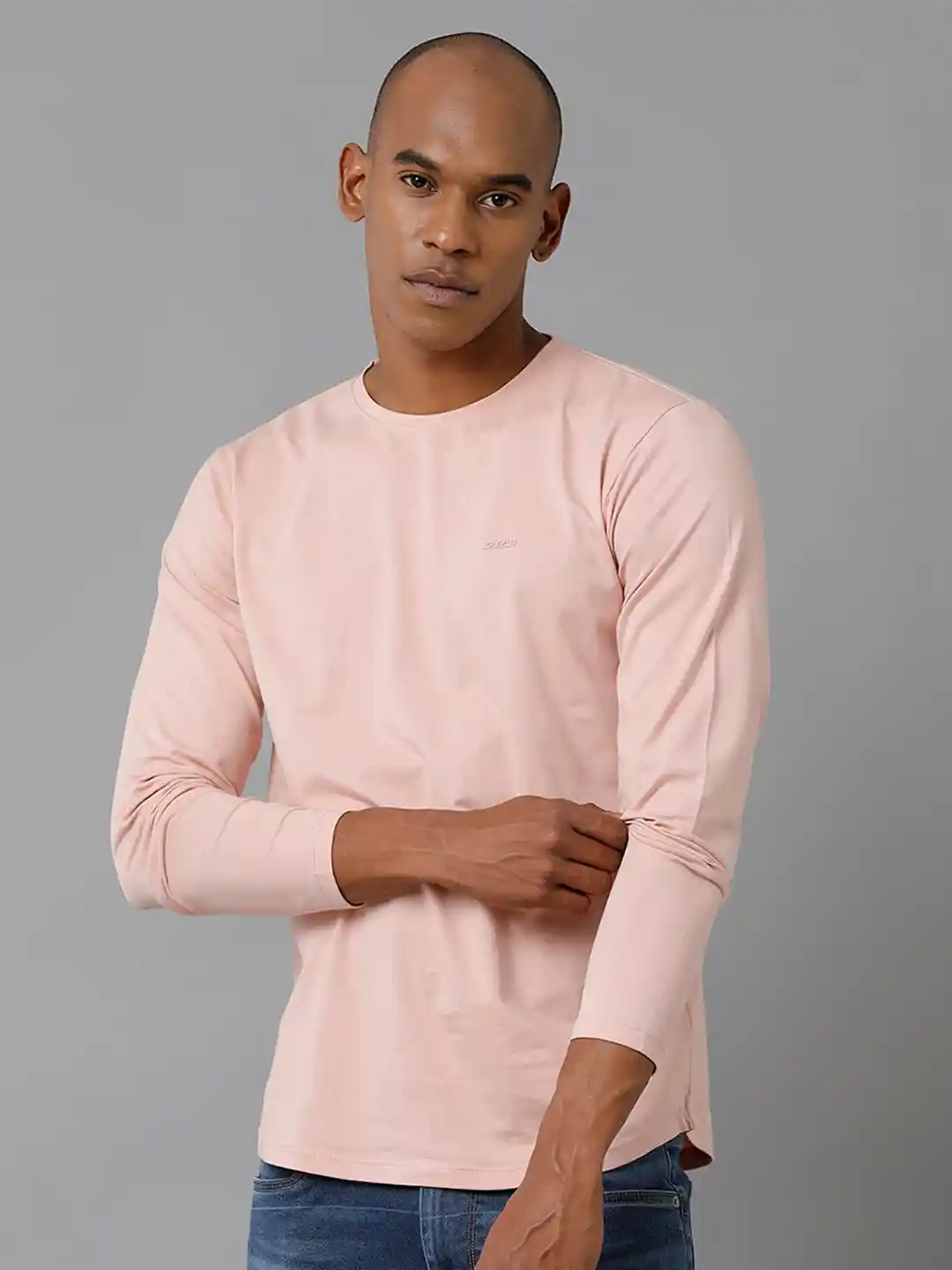 Voi Jeans Round Neck Long Sleeves T-shirt