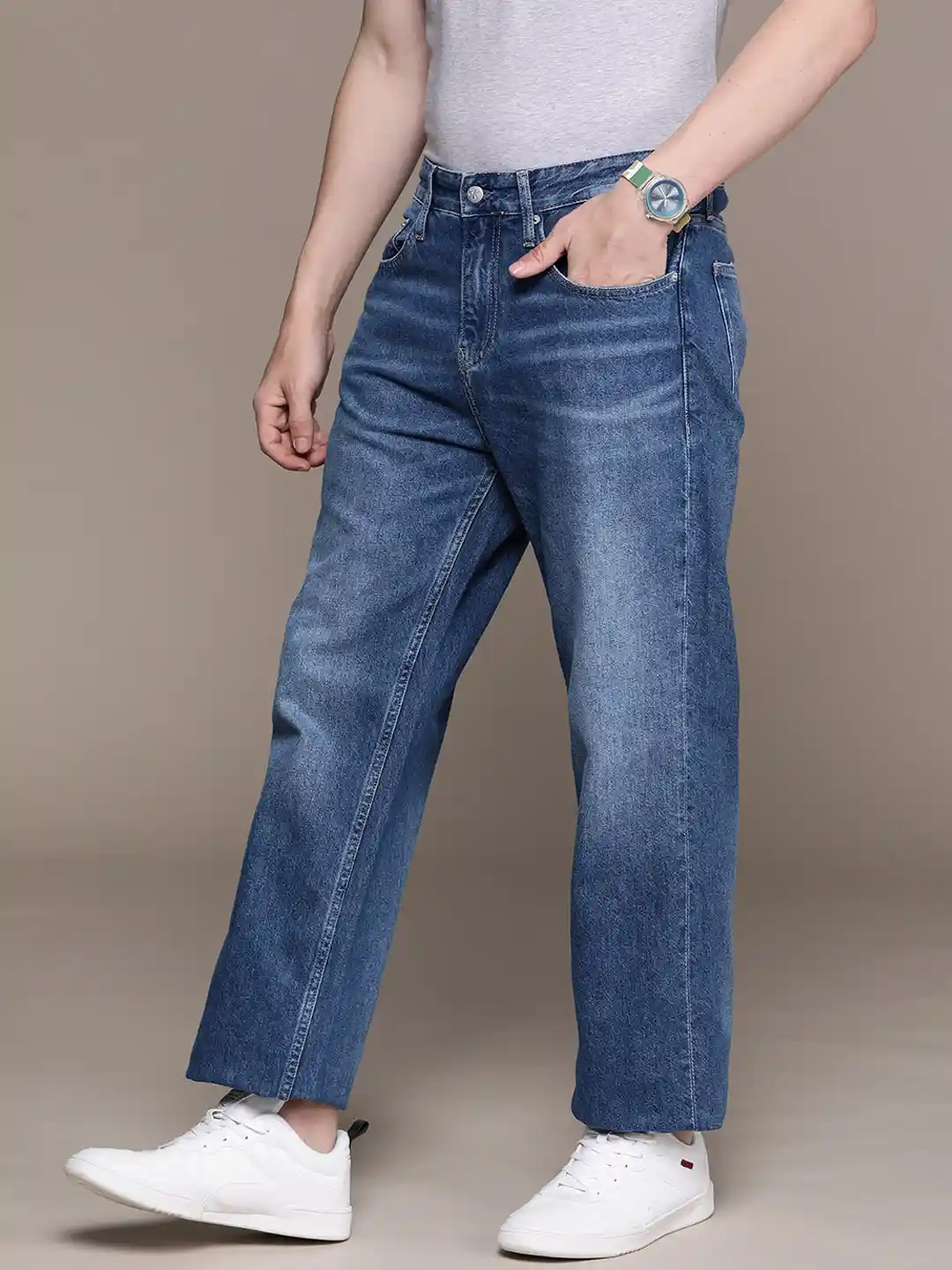 Buy Calvin Klein Jeans Men 90s Straight Fit Light Fade Pure Cotton