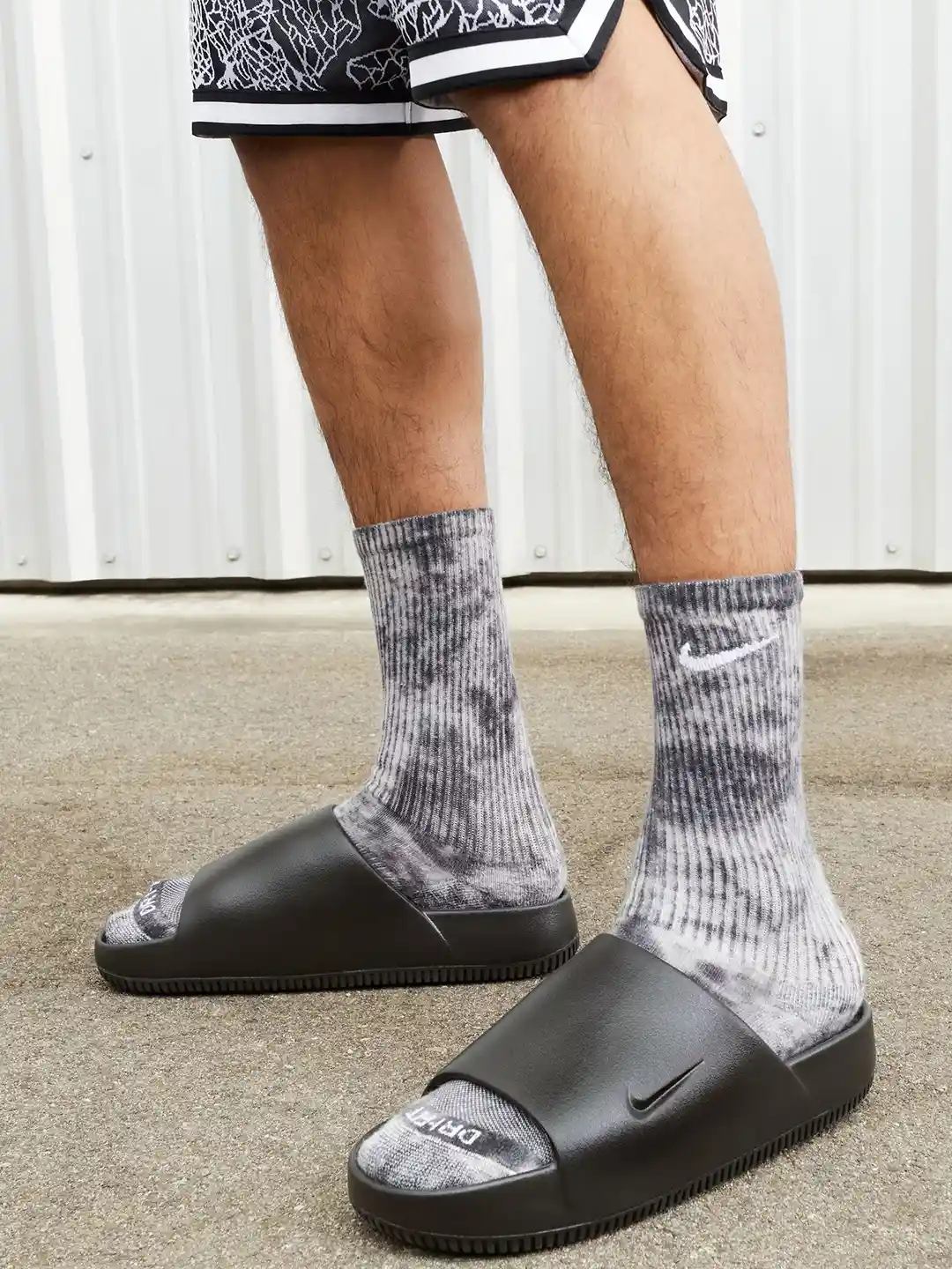 Buy Nike Calm Men's Slides Flip Flops for Men 23719736 Myntra