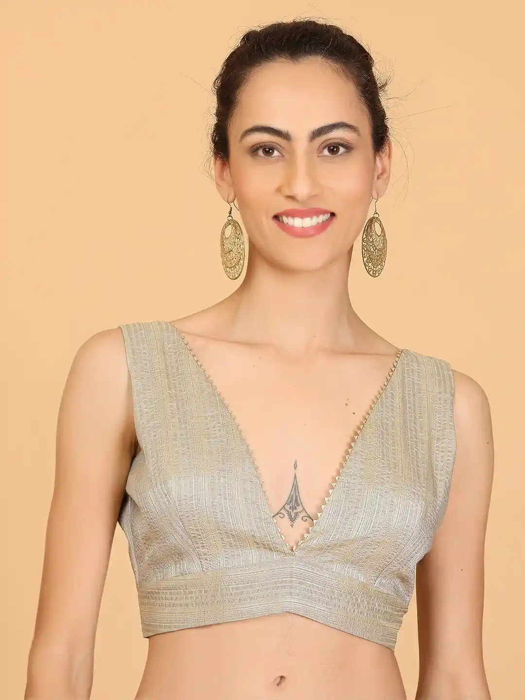 Buy KAANCHIE NANGGIA Woven Design Gotta Patti V-Neck Sleeveless