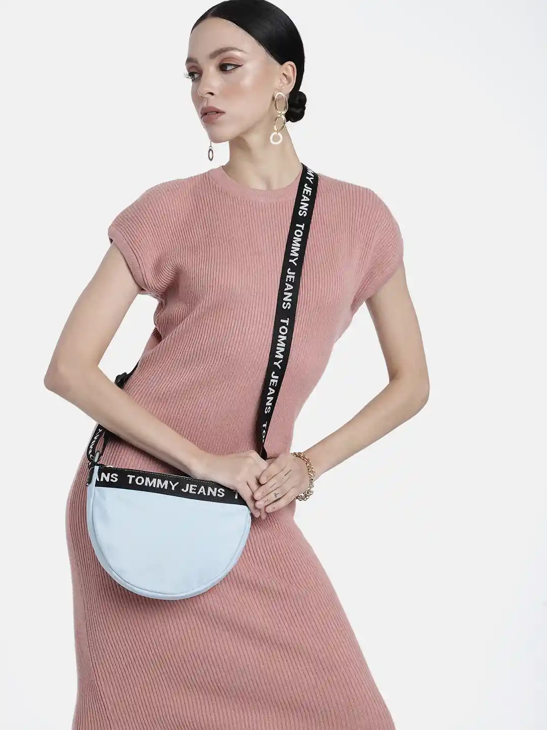 Tommy Hilfiger Brand Logo Printed Sling Bag