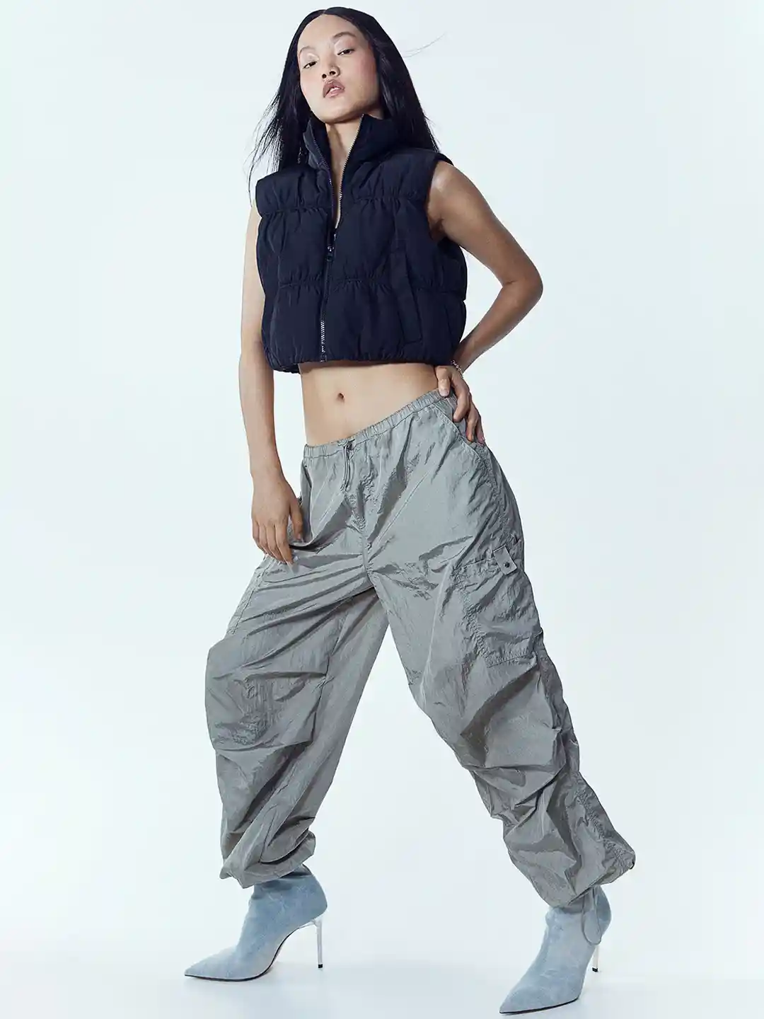 Buy H&M Women Puffer Gilet Jacket Jackets for Women 24112710