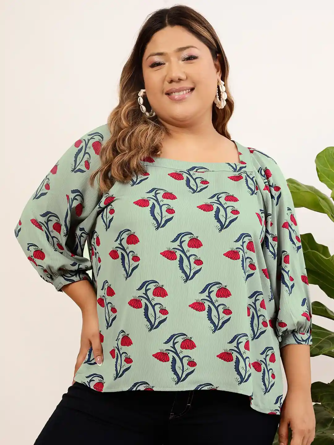 CURVY STREET Plus Size Green Floral Printed Top