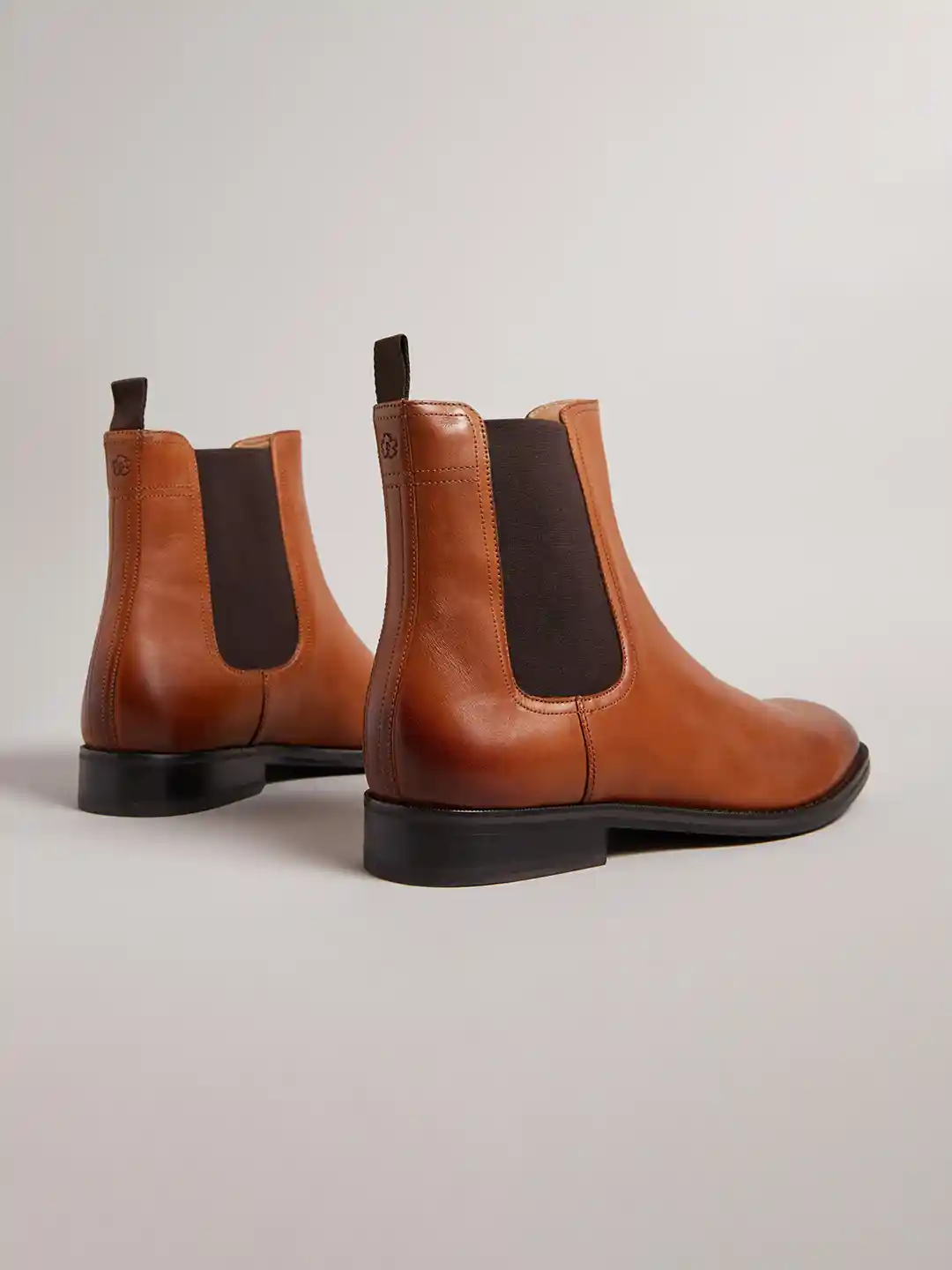 Buy Ted Baker Men Mid Top Leather Chelsea Boots Boots for Men