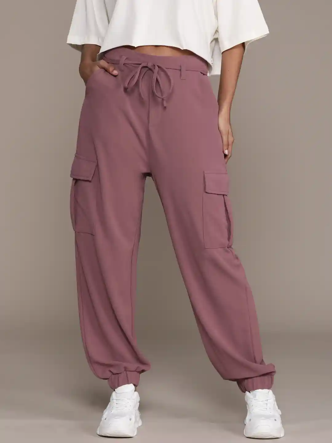 The Roadster Lifestyle Women Cargo Joggers