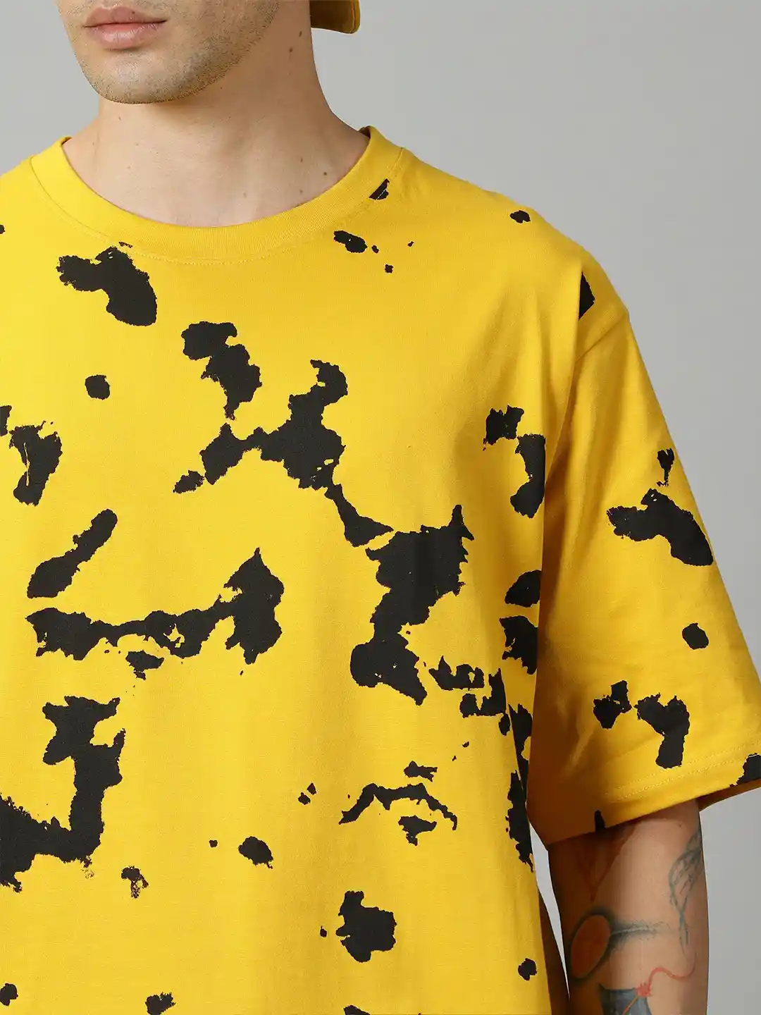 Buy THE HOLLANDER Abstract Printed Drop-Shoulder Sleeves Oversized