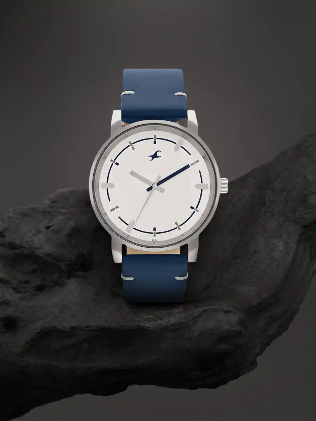 Buy Fastrack Men Leather Straps Analogue Watch 3278SL05 Watches