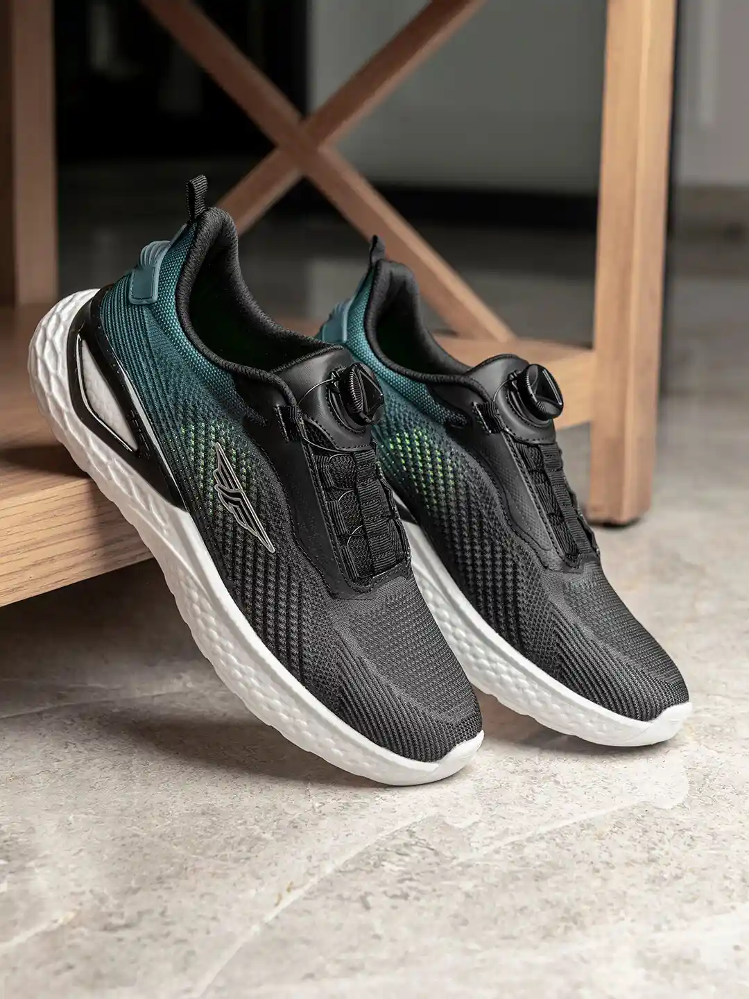 Redtape Green Sports Shoes Casual Shoes Red Tape Men's Green