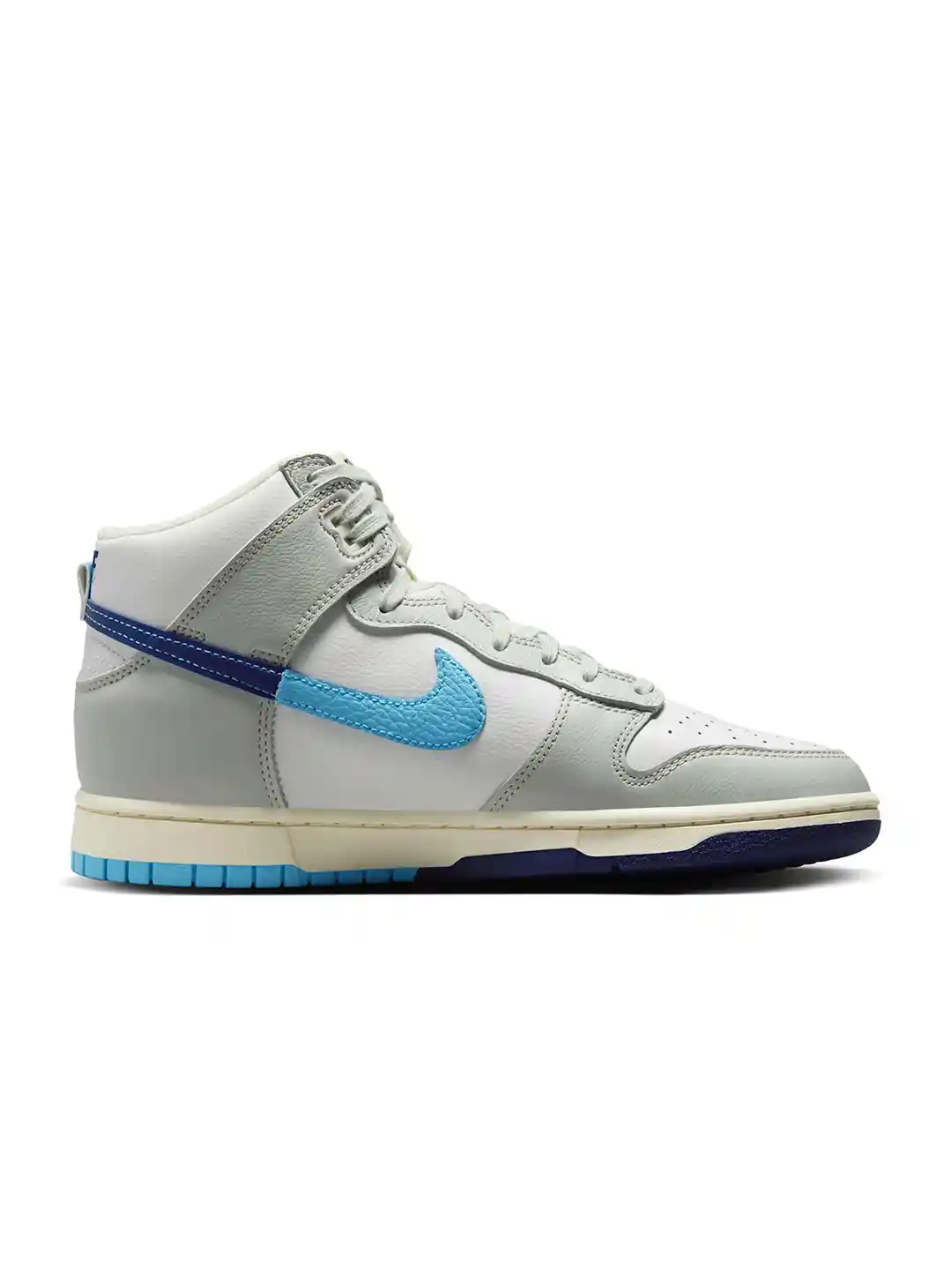Buy Nike Men Dunk High Retro SE Sneakers - Casual Shoes for Men