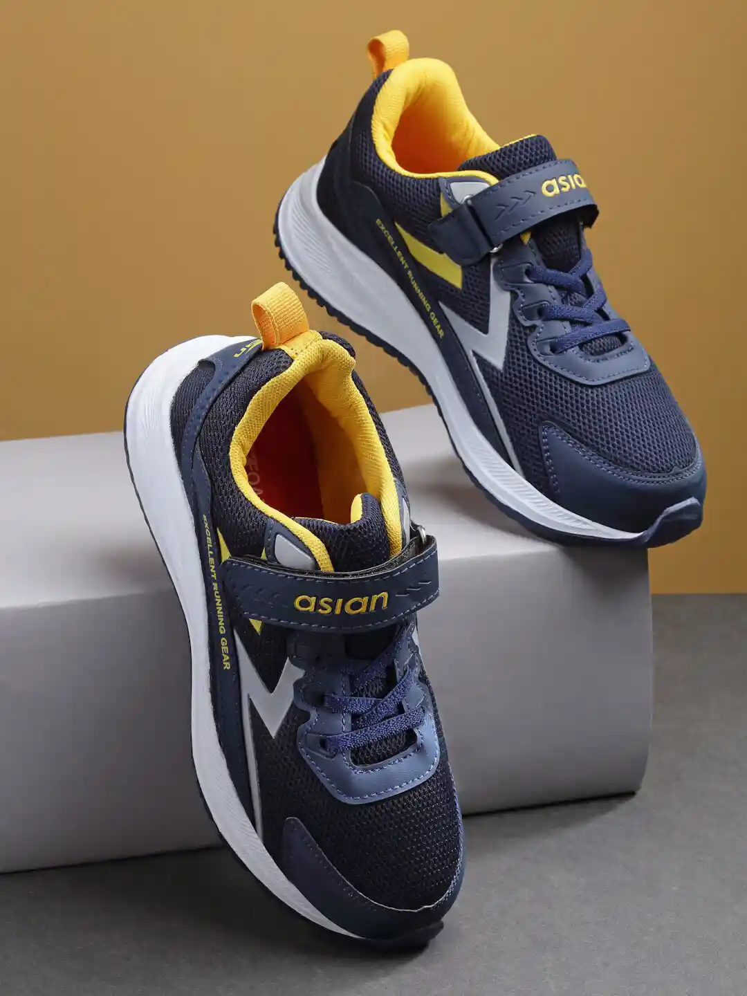 Sports Shoes Diadora Kid ASIAN Boys Vayu-09 Running Shoes - Main Image