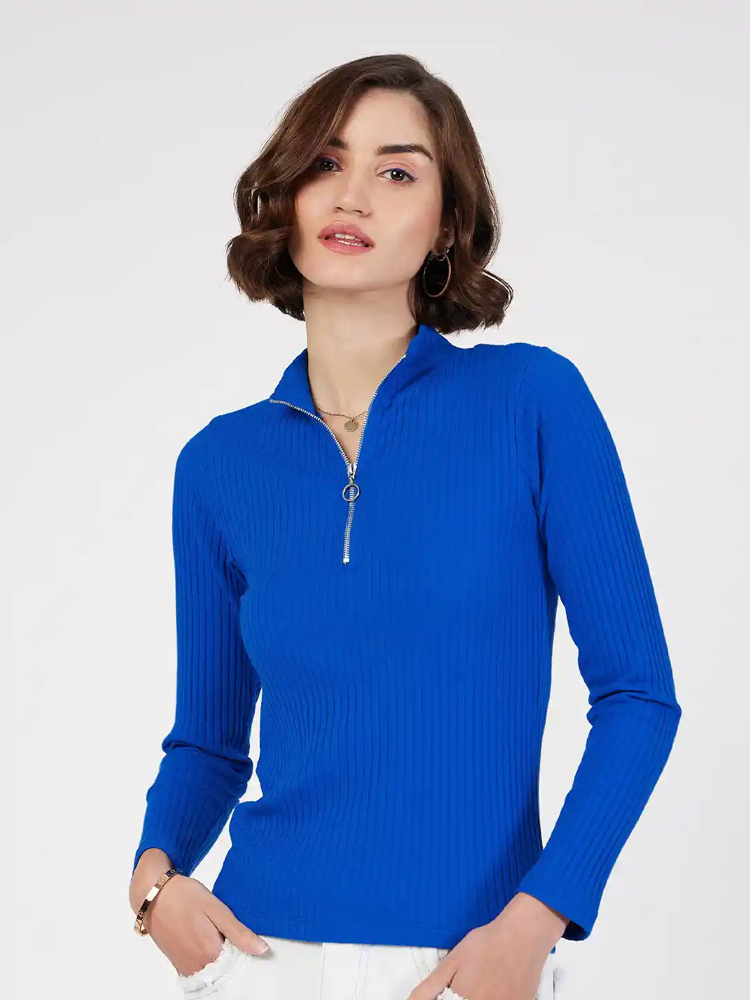 SASSAFRAS Blue Front Zipper Ribbed Top