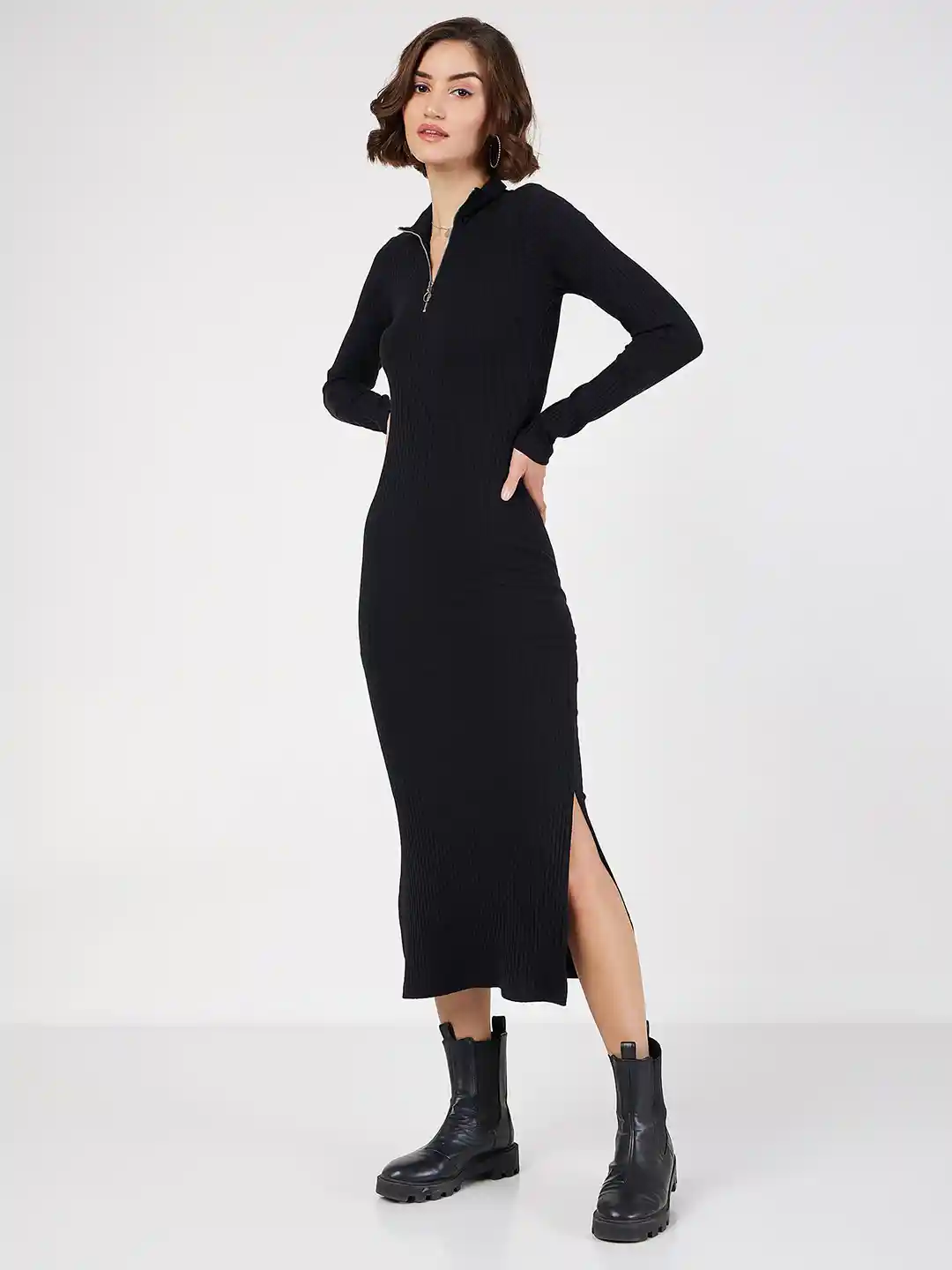 SASSAFRAS Black Ribbed Bodycon Midi Dress