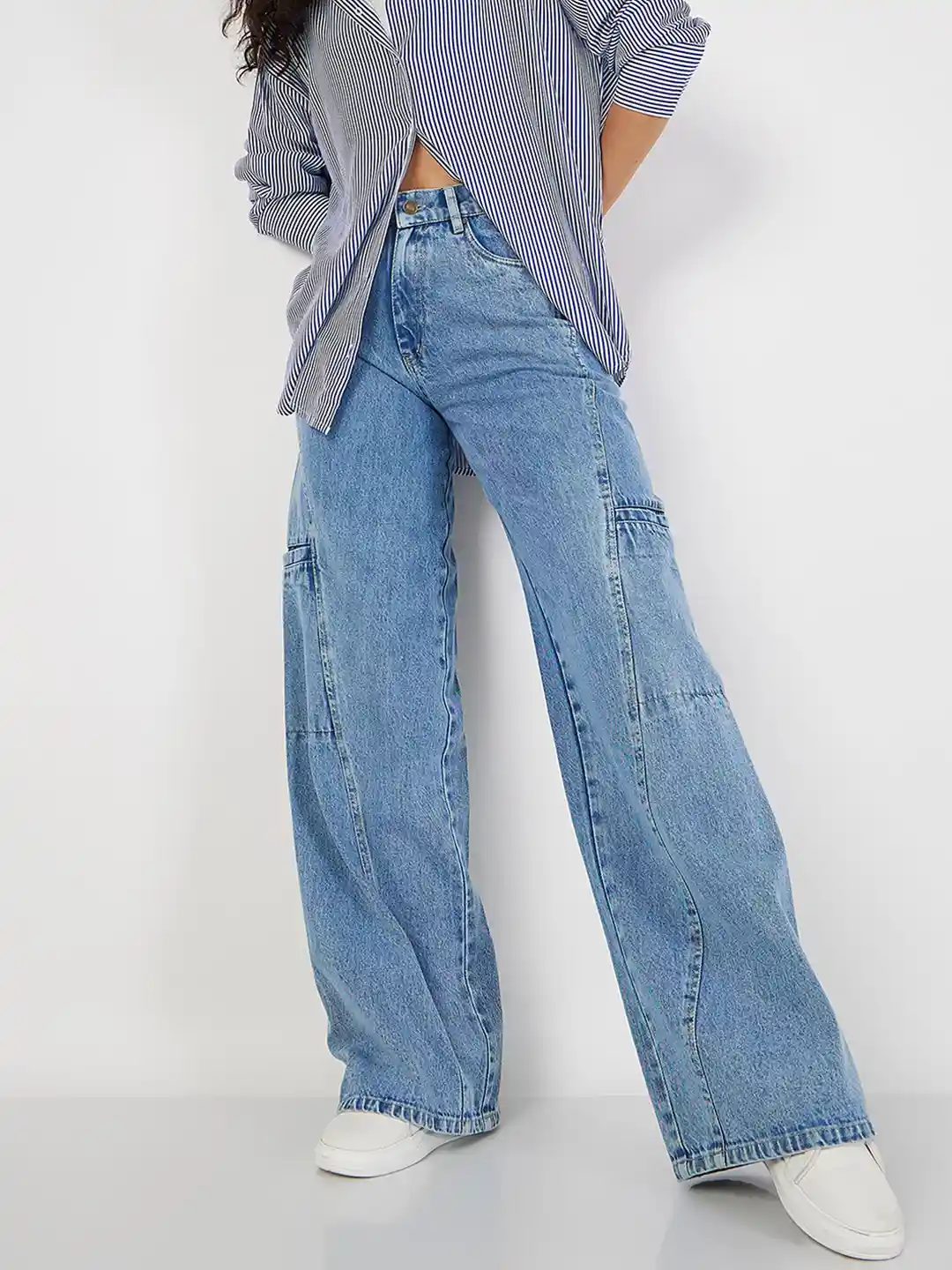 SASSAFRAS Women Wide Leg High-Rise Clean Look Pure Cotton Jeans