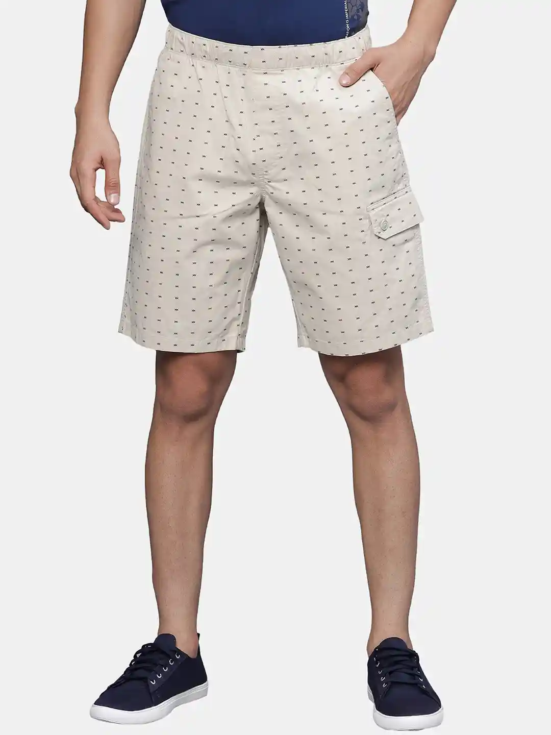Buy t-base Men Mid-Rise Geometric Printed Casual Cotton Shorts