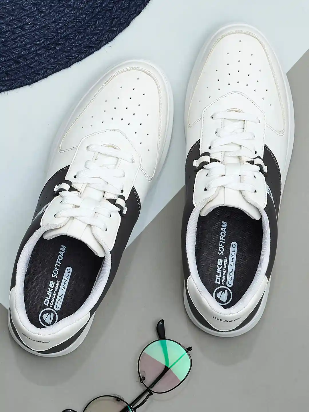 Duke Men Colourblocked Comfort Insole Sneakers