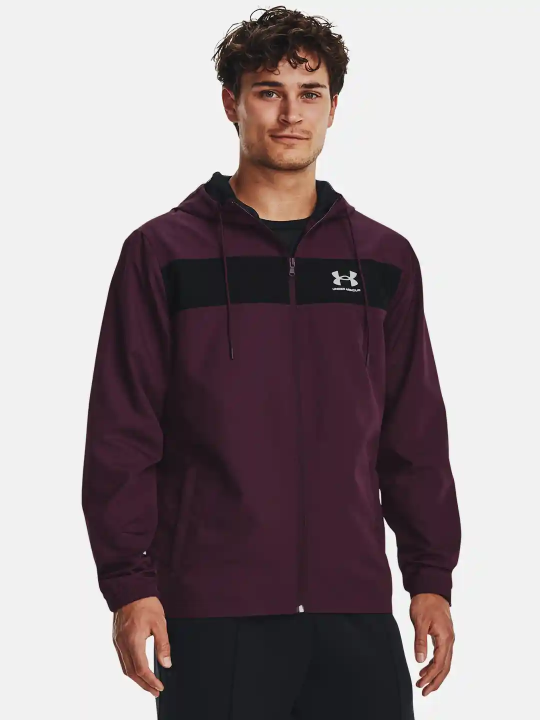 Buy UNDER ARMOUR Sportstyle Windbreaker Hooded Jacket Jackets
