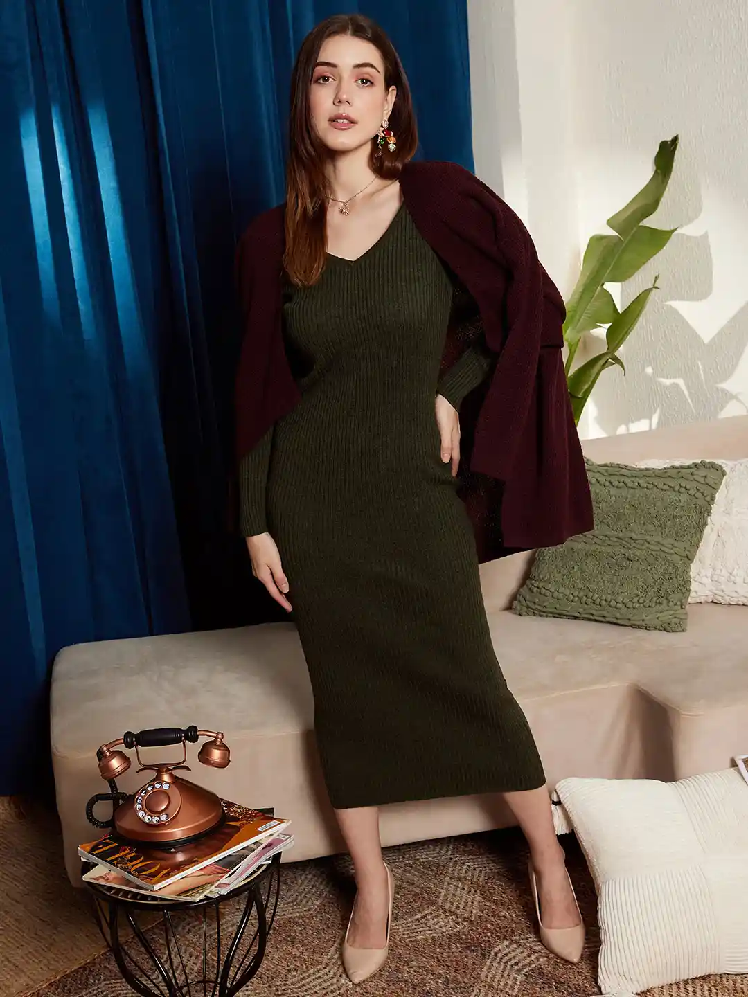 Berrylush Ribbed V-Neck Midi Acrylic Jumper Dress