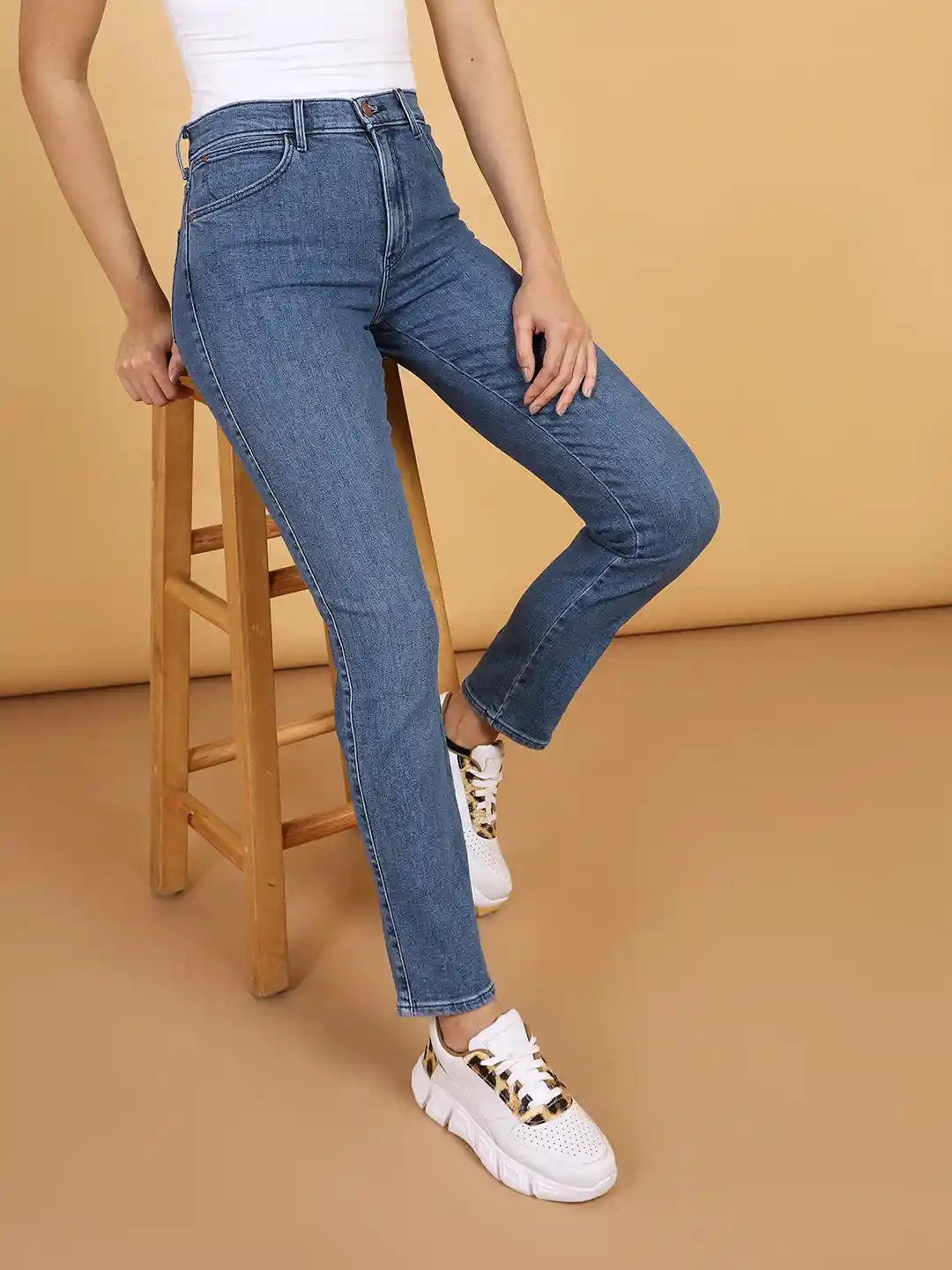 Buy Wrangler Women Slim Fit High-Rise Stretchable Cotton Jeans